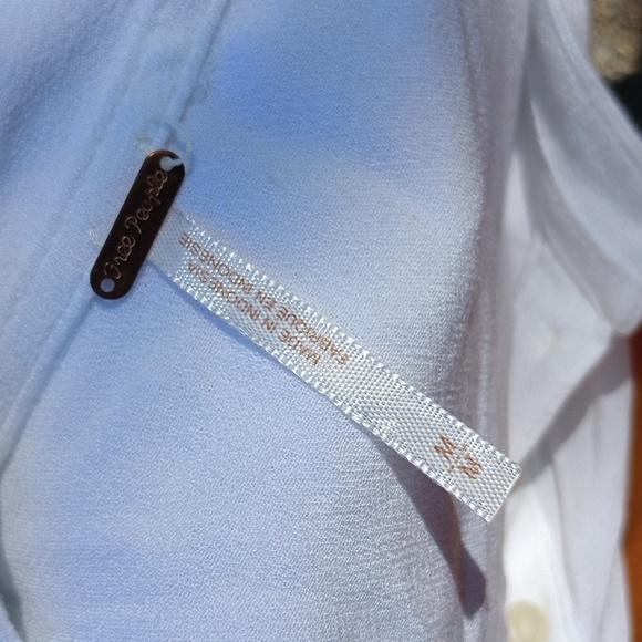 Free People long sleeve - Picture 4 of 5